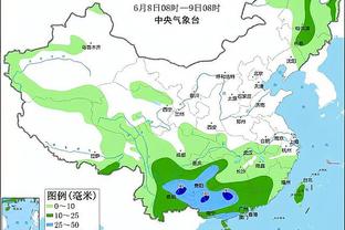 库里：库里一直在阅读防守 这一点有点像梅西